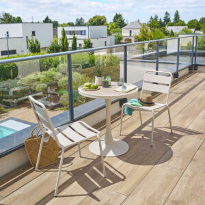 1 mesa de bistro OVIALON Arcilla & Lino + 2 sillones PHUKET Hespéride 2 plazas