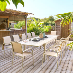 1 mesa de jardín extensible + 12 sillones apilables PIAZZA Arcilla Hespéride 12 plazas